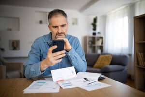 Pagos mensuales de una deuda: organízalos bien - Brío